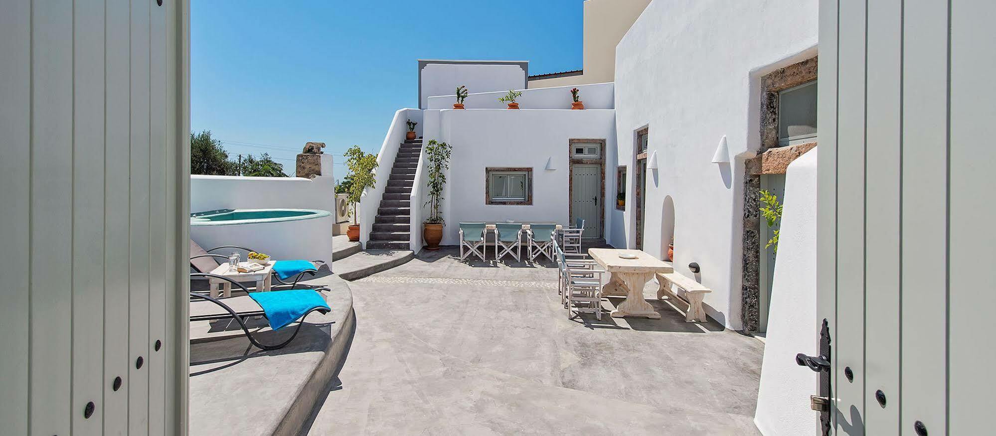 Nereids Villa Santorini Мегалохори Экстерьер фото